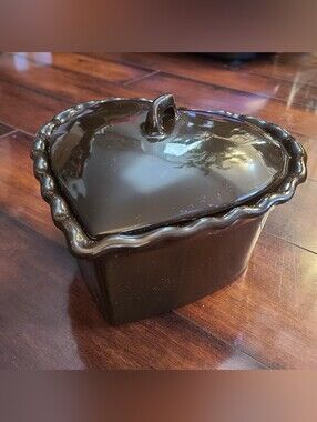 Vintage Glossy Brown Glazed Ceramic Heart Covered Casserole Dish 8"